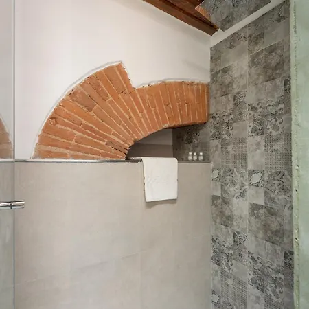 Keys Of Italy - Vigna Vecchia 24 - Cozy Mezzanine In Santa Croce Florence